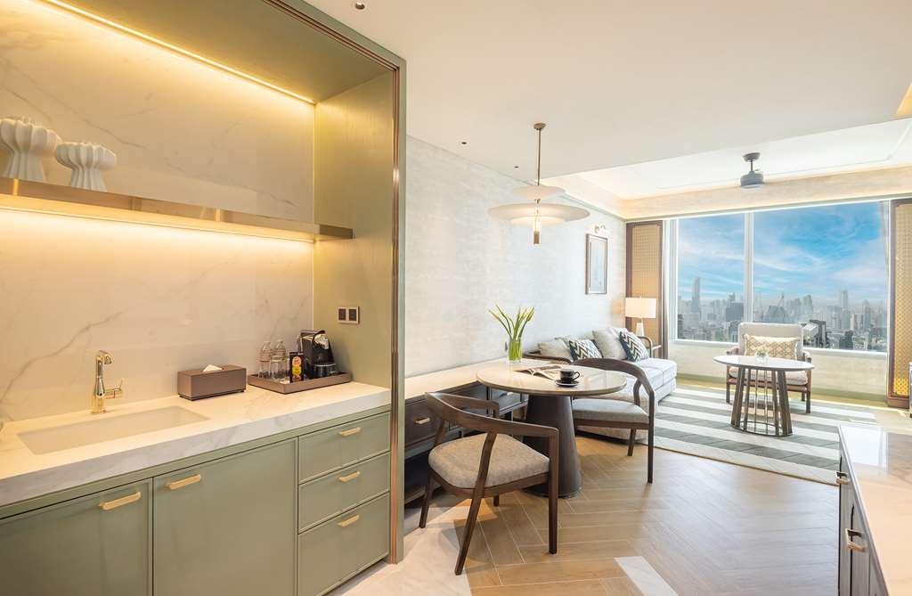 Eastin Grand Hotel Phayathai Банкок Стая снимка