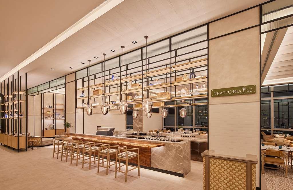 Eastin Grand Hotel Phayathai Банкок Ресторант снимка
